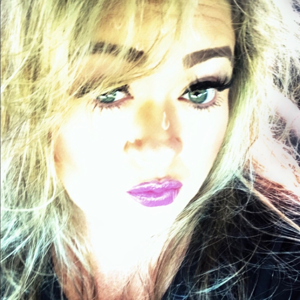 Meet your Posher, Tracey